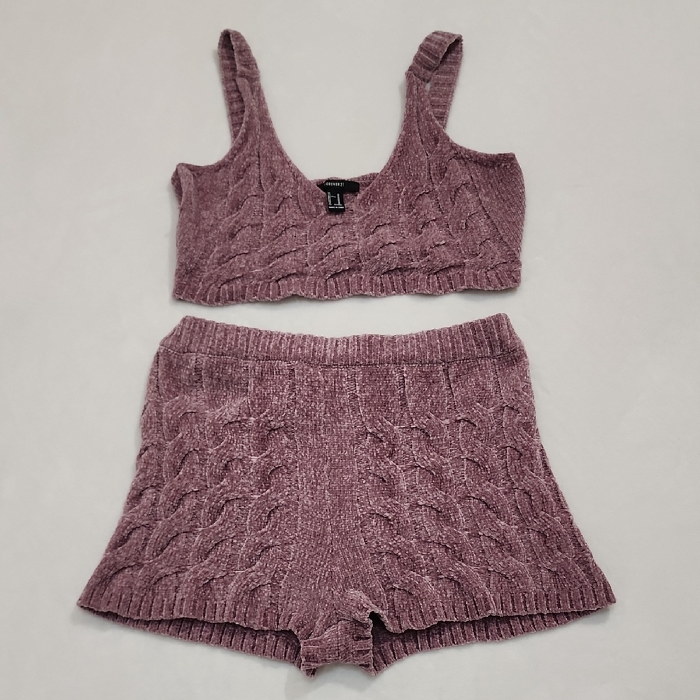 Women's Pink Chenille Crop Top And Shorts M - Picture 3 of 7